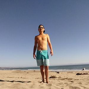 Meet your Posher, Derrick